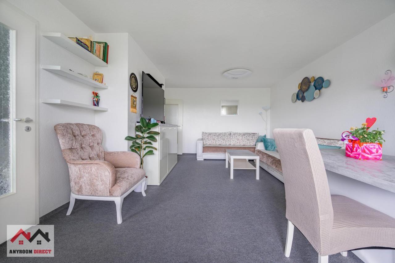 Anyroomdirect Private Apartments Near Hannover Exhibition Room Agency Exterior foto